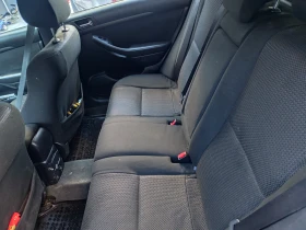 Toyota Avensis, снимка 13