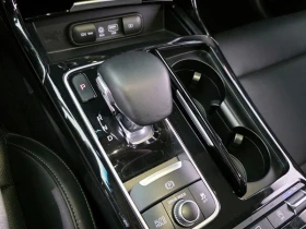 Kia Stinger 2.0 Turbo 2WD| 251к.с.| ВКЛ.ТЕХНОТЕСТ, снимка 9