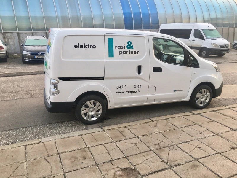 Nissan e-NV200 Lizing, снимка 10 - Автомобили и джипове - 39116740