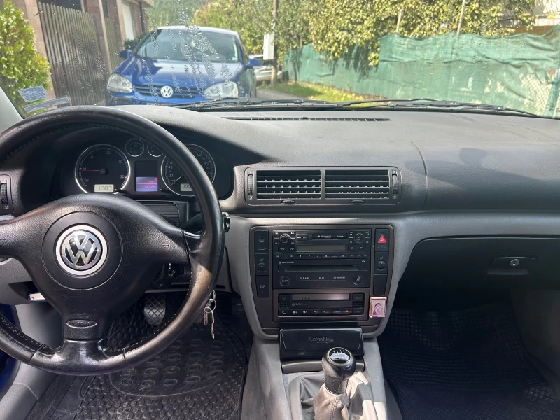 VW Passat, снимка 5 - Автомобили и джипове - 47245154