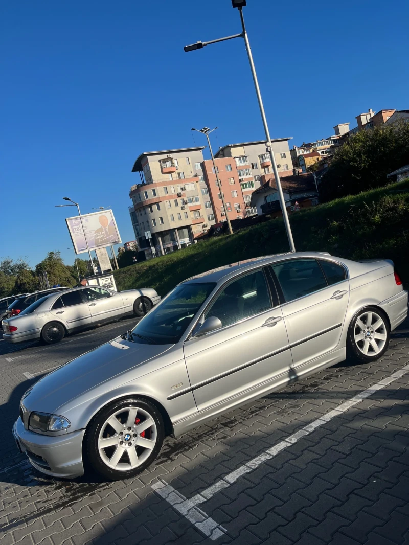 BMW 320 E46, снимка 1 - Автомобили и джипове - 47645452