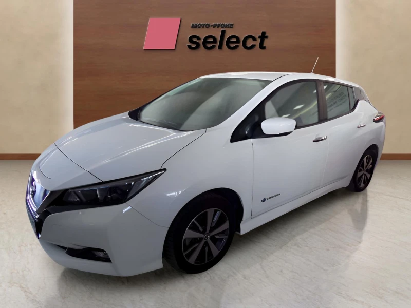 Nissan Leaf  40 KWh, снимка 1 - Автомобили и джипове - 48093450