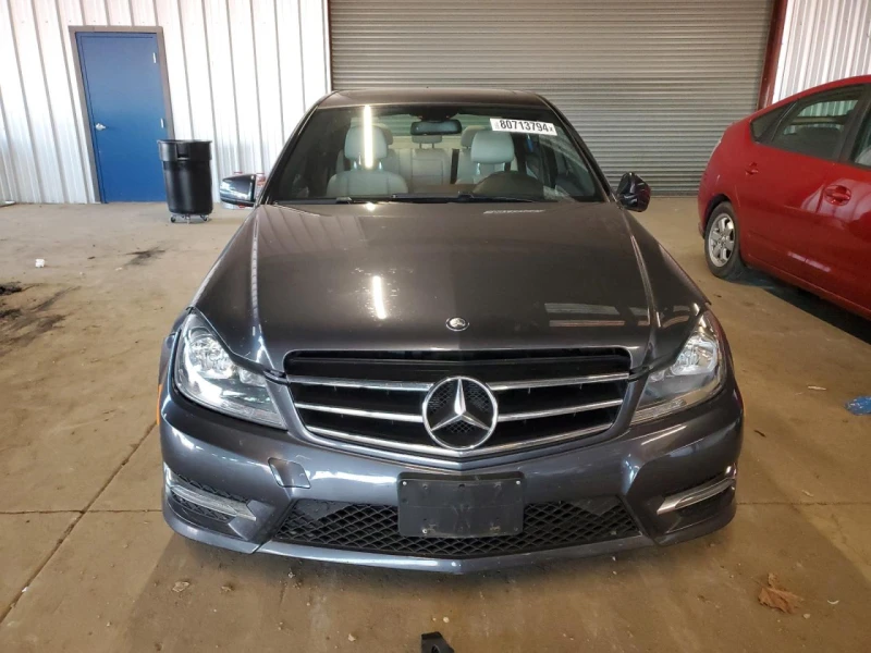 Mercedes-Benz C 300 4MATIC, снимка 5 - Автомобили и джипове - 48372215