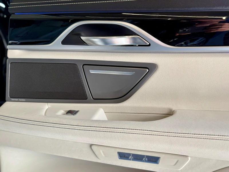 BMW 750 xDrive 50i* M* Carbon* Individual* Лизинг* , снимка 16 - Автомобили и джипове - 50604773