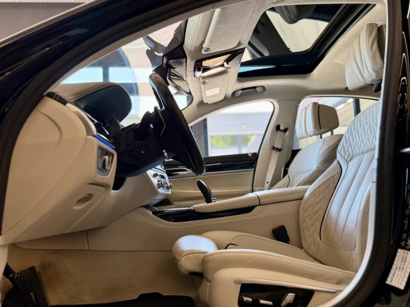 BMW 750 xDrive 50i* M* Carbon* Individual* Лизинг* , снимка 8 - Автомобили и джипове - 50604773