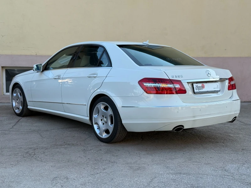 Mercedes-Benz E 350 114000 км, снимка 4 - Автомобили и джипове - 51265281