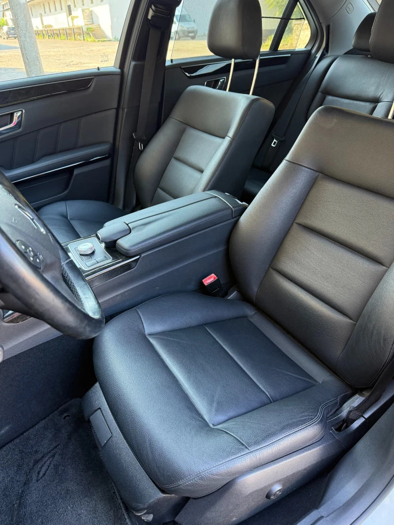 Mercedes-Benz E 350 114000 км, снимка 11 - Автомобили и джипове - 51265281