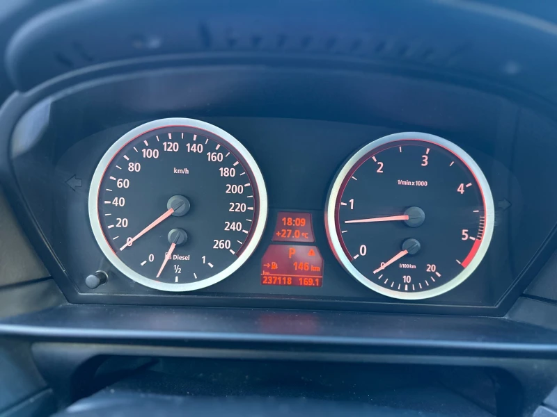 BMW 530 EURO 4, снимка 10 - Автомобили и джипове - 52787208