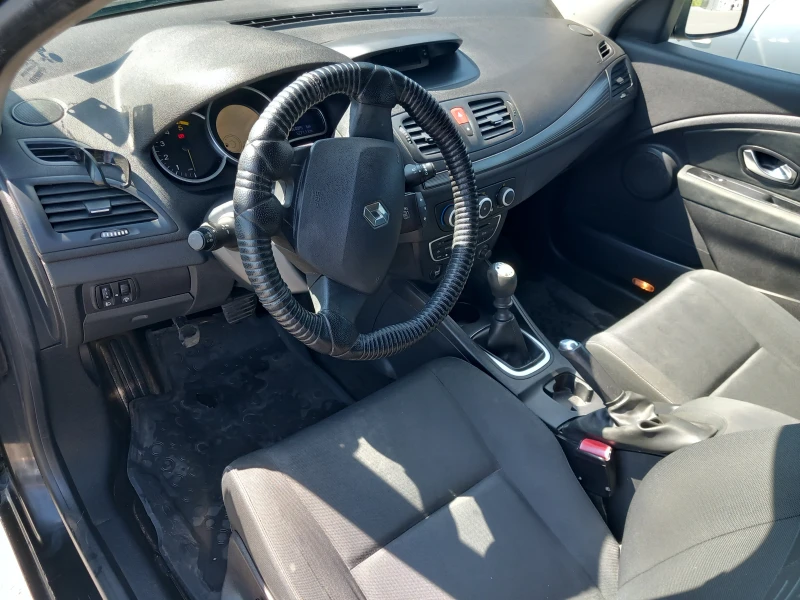 Renault Megane Renault Megane III 1.5 DCI , снимка 6 - Автомобили и джипове - 52914151