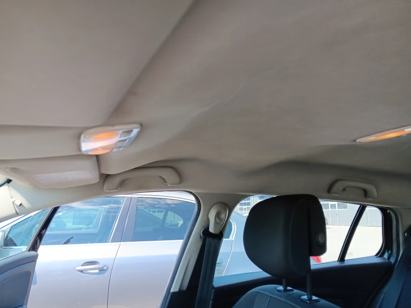 Renault Megane Renault Megane III 1.5 DCI , снимка 9 - Автомобили и джипове - 52914151