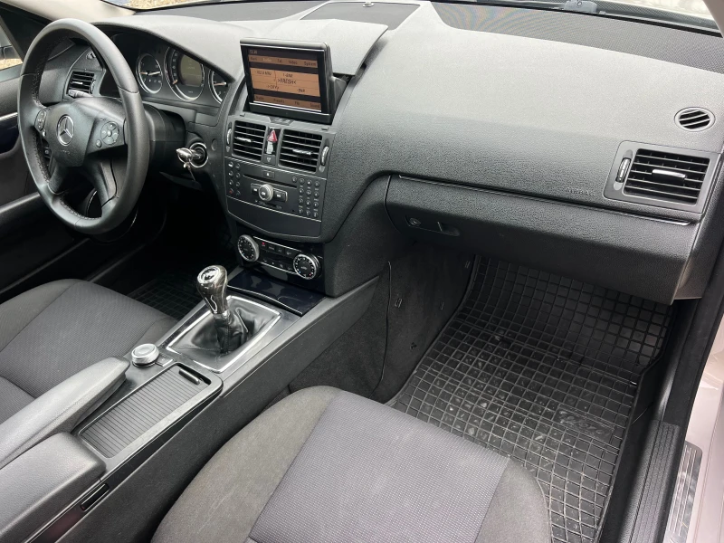 Mercedes-Benz C 220 CDI XENON/NAVI/KAMERA/SEDAN/6sk/KLIMATRONIK/UNIKAT, снимка 13 - Автомобили и джипове - 52856676
