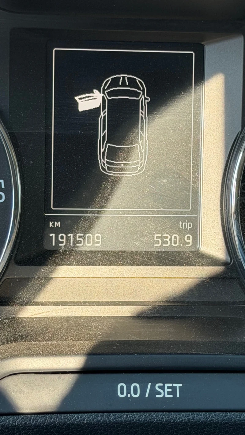 Skoda Octavia, снимка 11 - Автомобили и джипове - 53582594