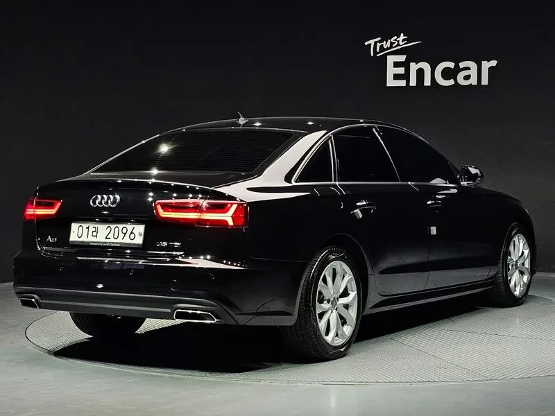 Audi A6 2.0 TDI, снимка 2 - Автомобили и джипове - 54561458