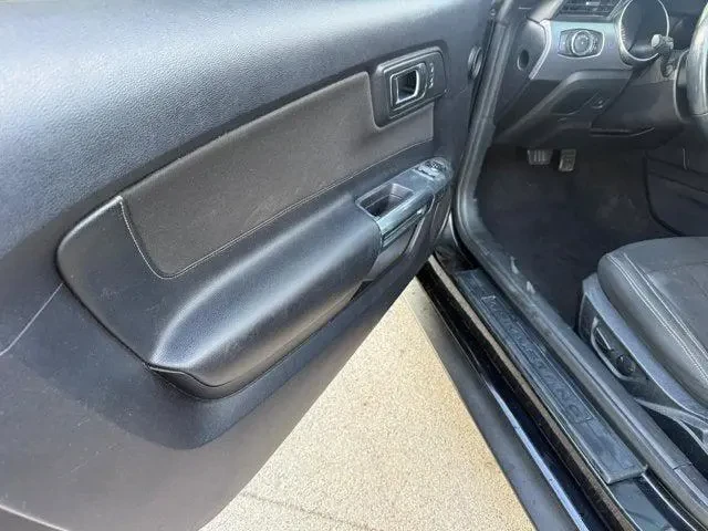 Ford Mustang GT, снимка 12 - Автомобили и джипове - 54861976