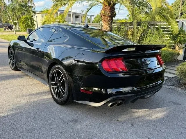 Ford Mustang GT, снимка 6 - Автомобили и джипове - 54861976