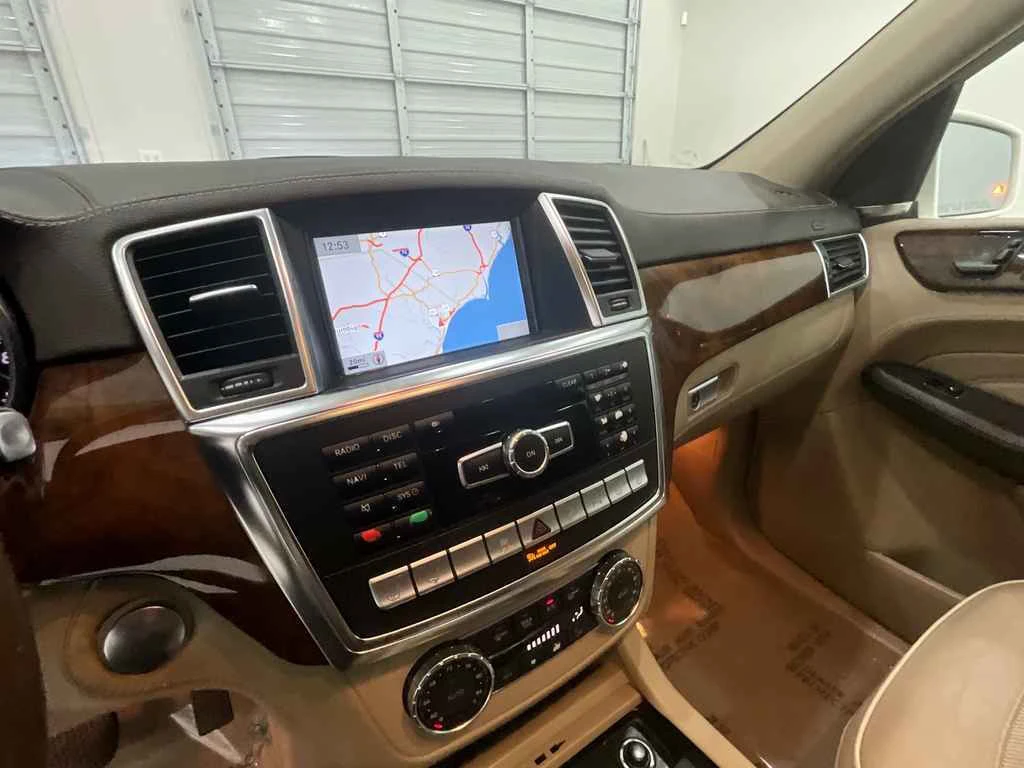 Mercedes-Benz ML 550 4MATIC* OBDUH* HARMAN* PODGREV* PANO* KEYLESS* MAS - изображение 10