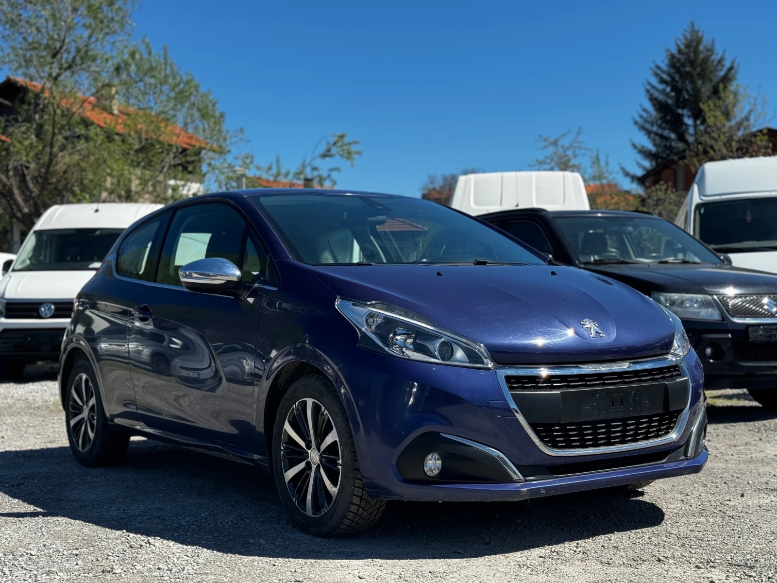 Peugeot 208 ЗА КОМПЮТЪР! 1.2T Автоматик 110кс. - изображение 4