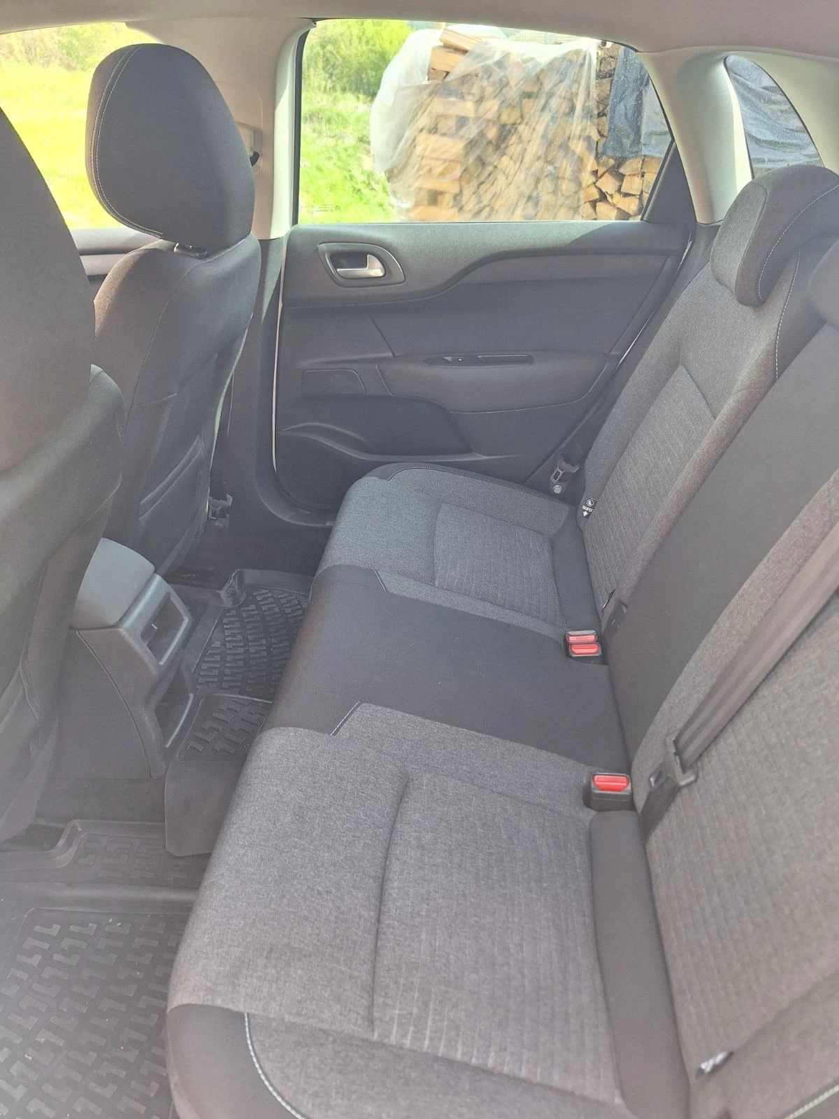 Citroen C4 1600 - изображение 5