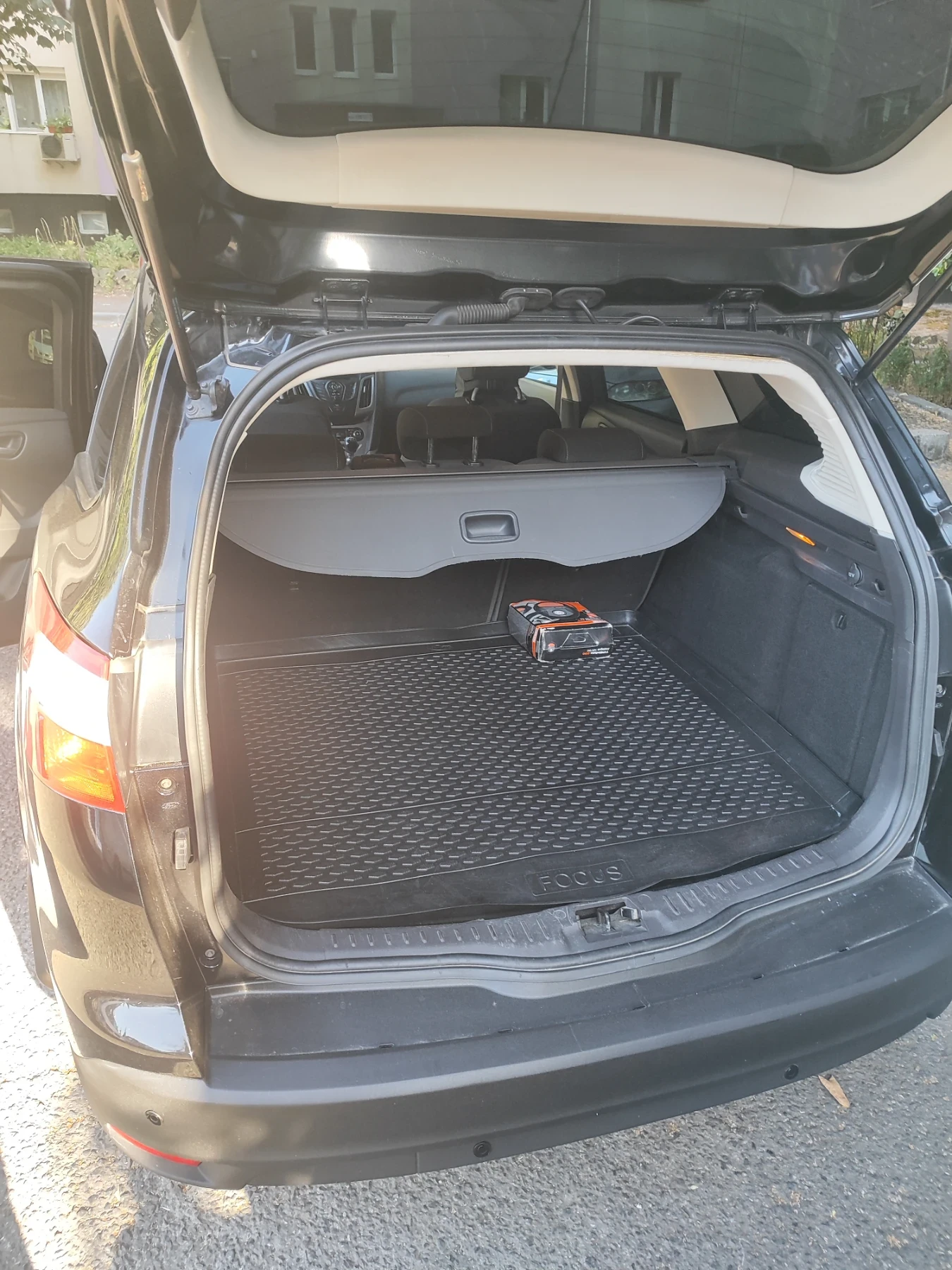 Ford Focus 1.9TDI - изображение 8