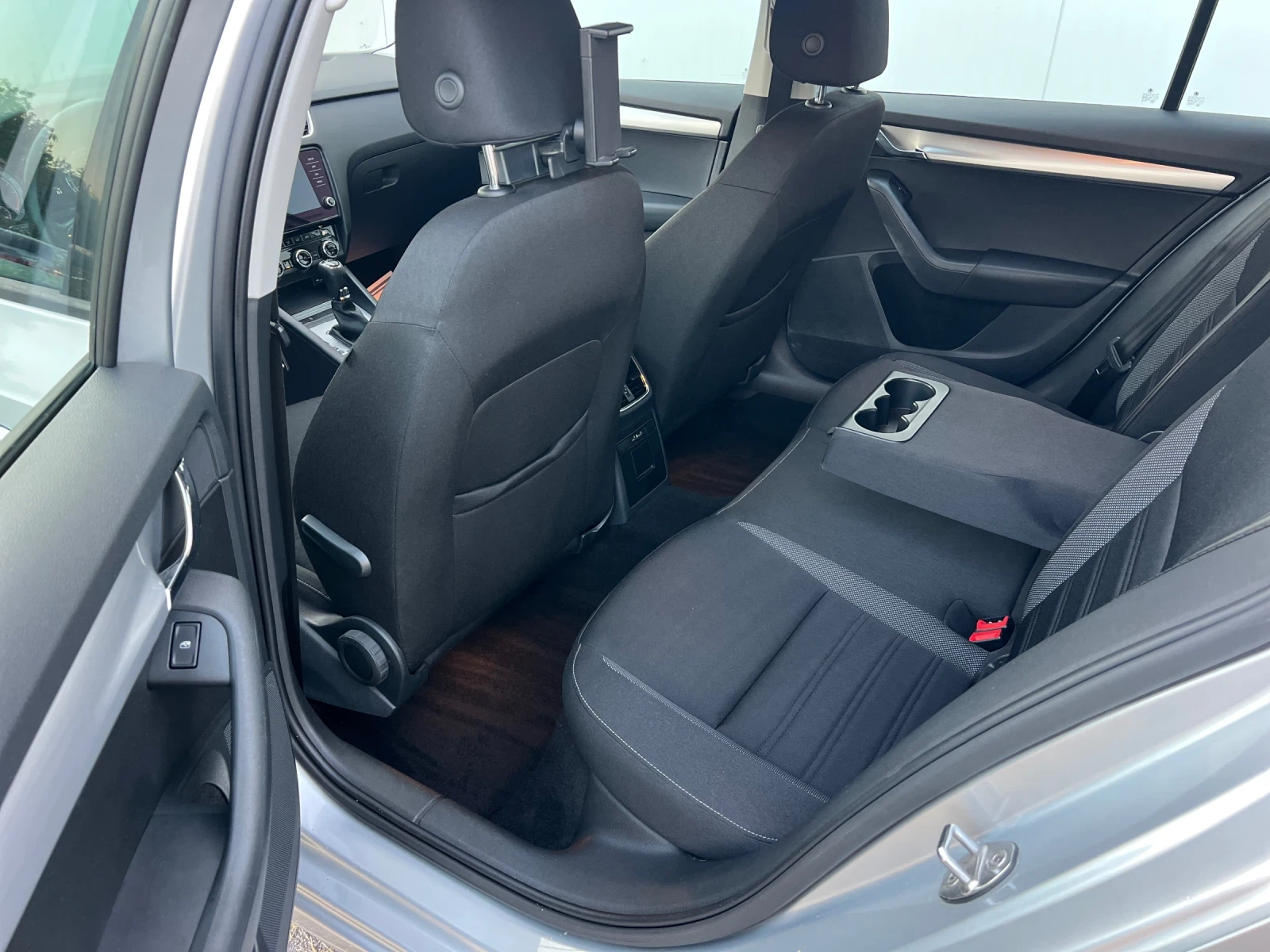 Skoda Octavia 1.6TDI//EURO/6 /   | Mobile.bg   12