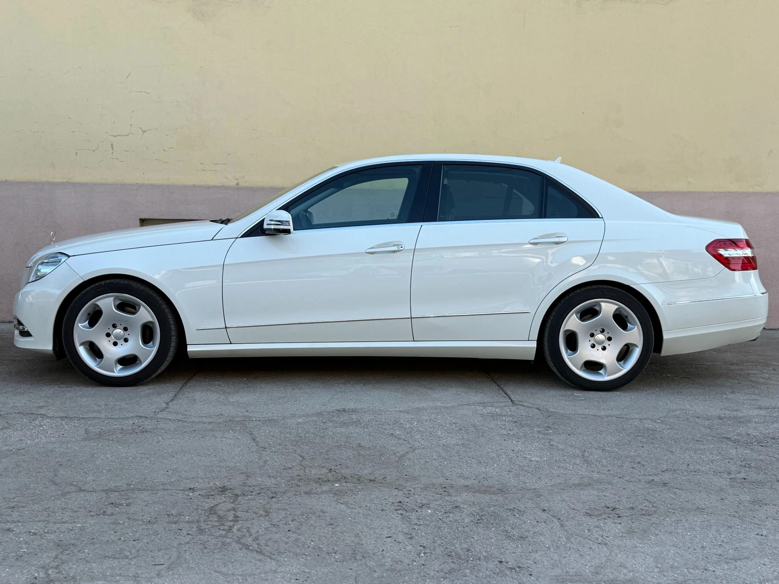 Mercedes-Benz E 350 Япония 114000км - изображение 8
