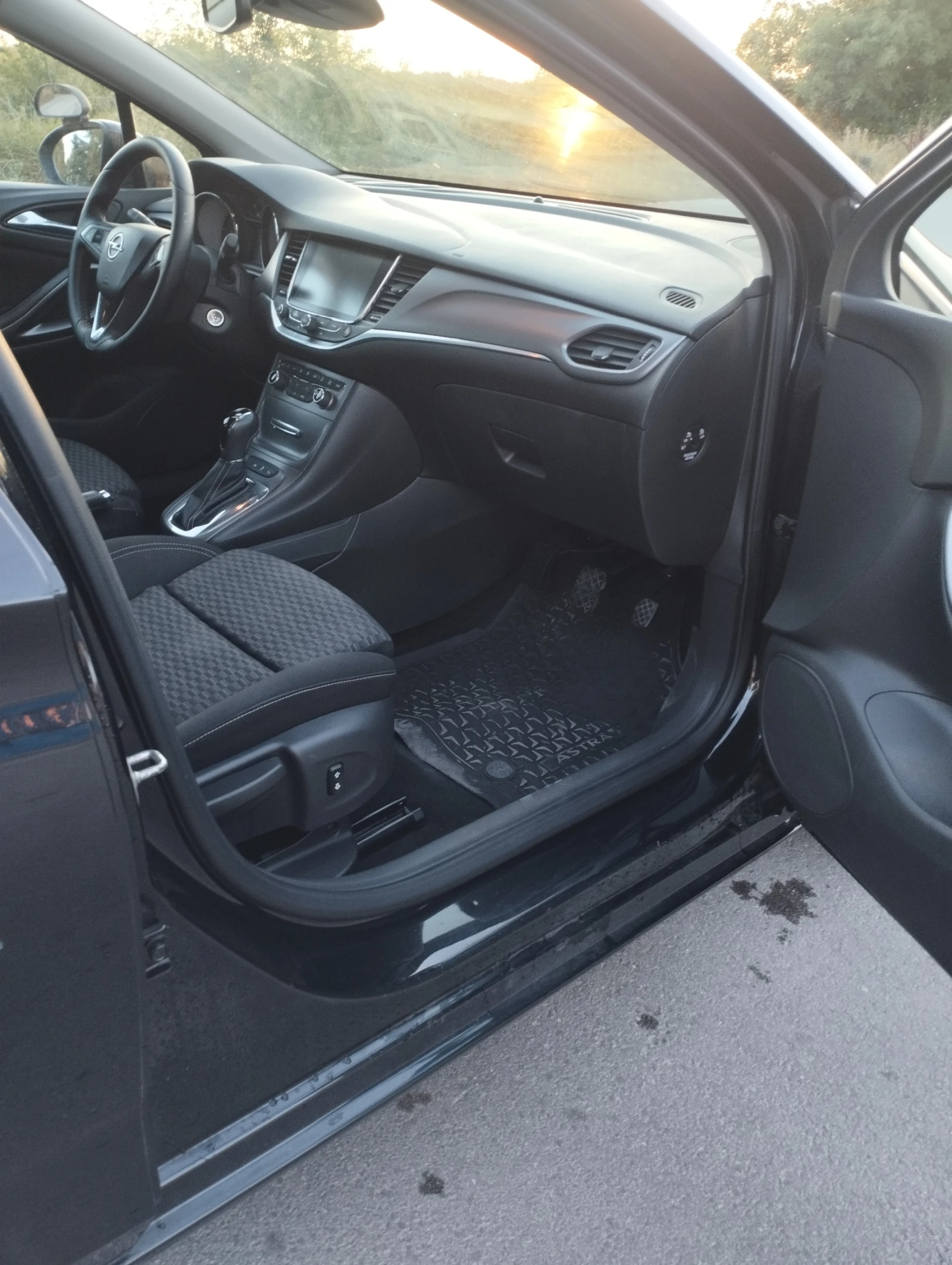 Opel Astra 1.6CDTI - изображение 8