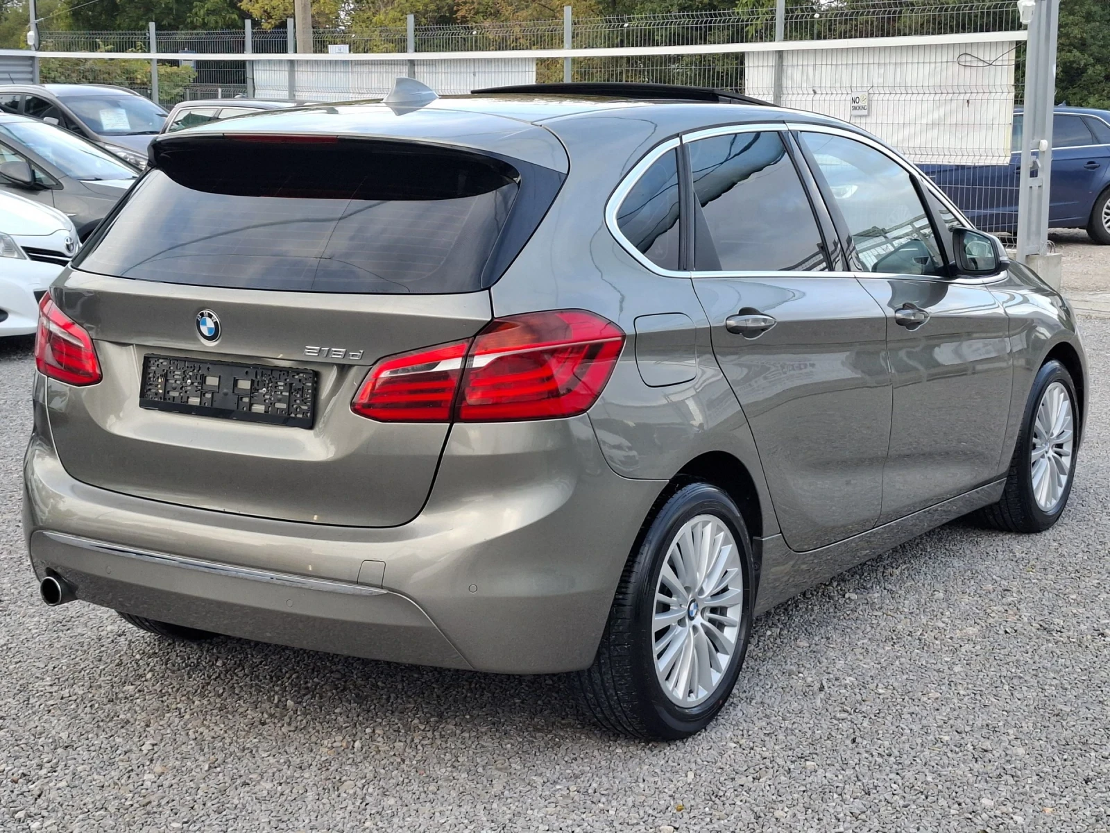 BMW 2 Active Tourer Автомат/Панорама/Лед/ТОП - изображение 6