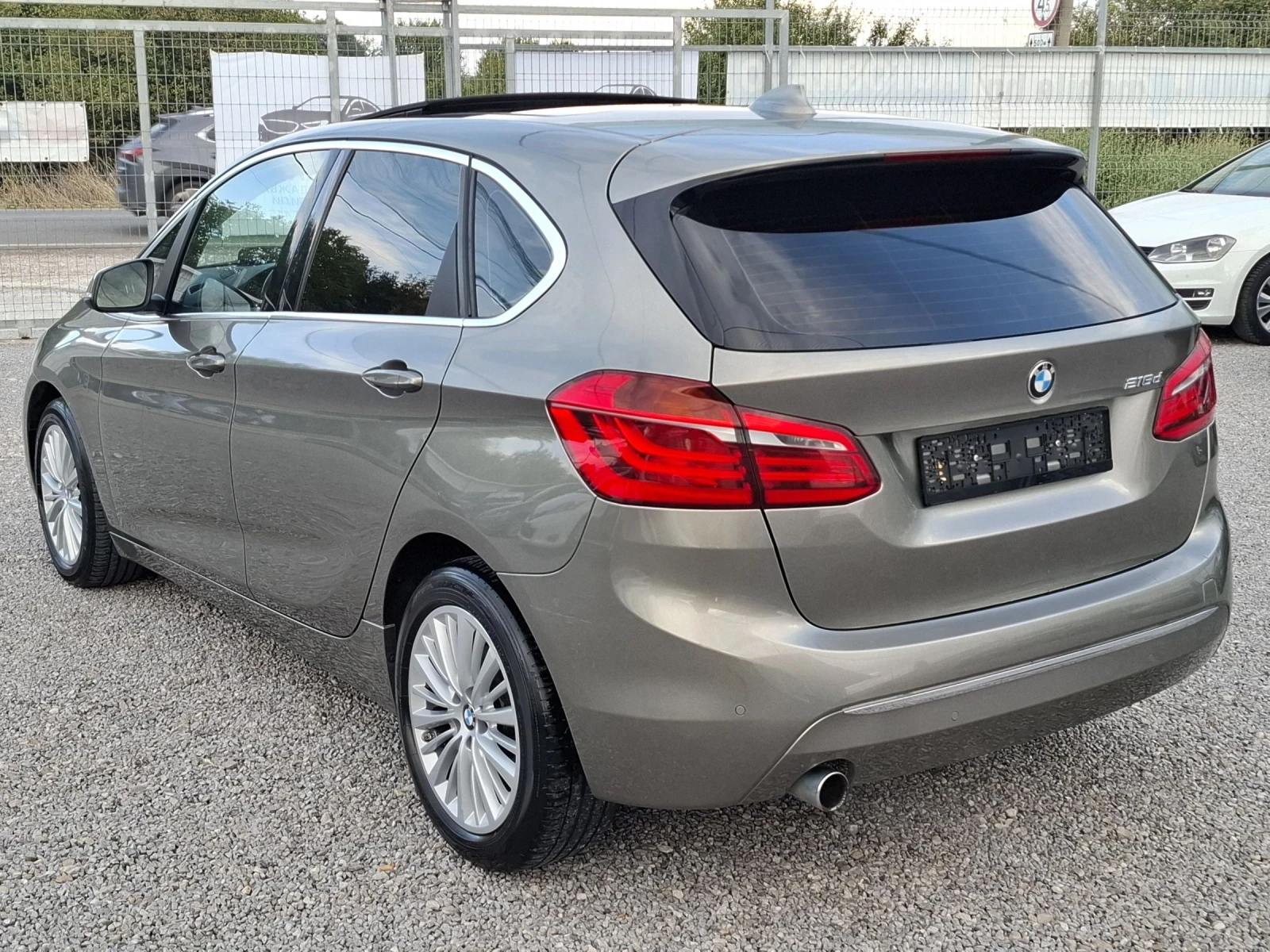 BMW 2 Active Tourer Автомат/Панорама/Лед/ТОП - изображение 8