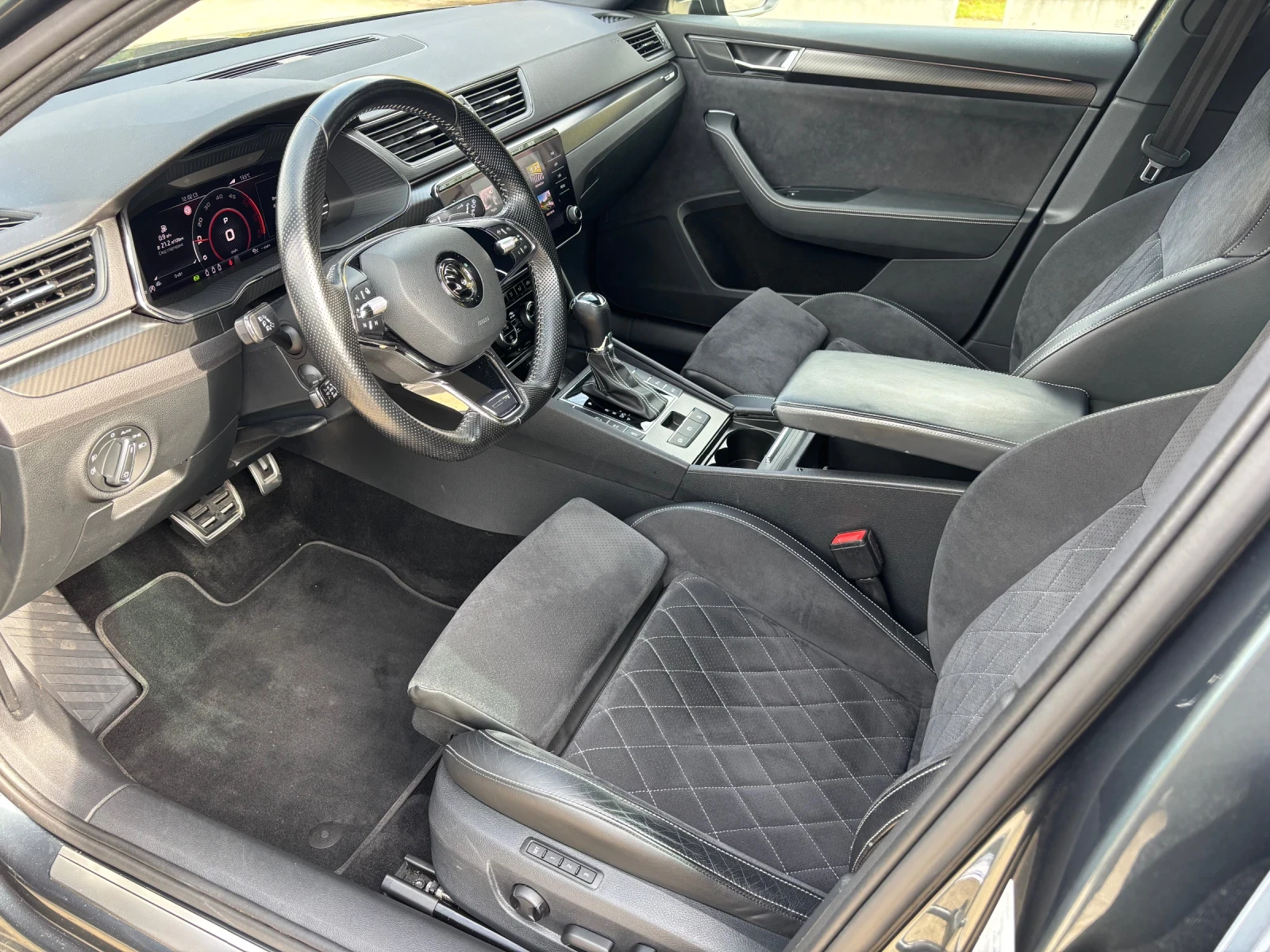 Skoda Superb SportLine | Mobile.bg   8