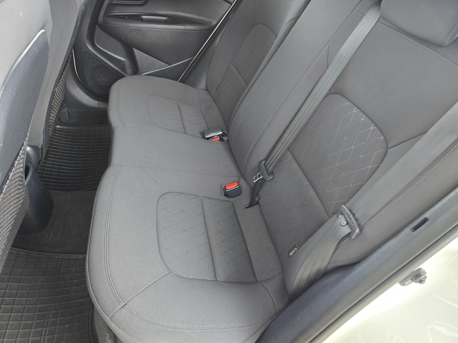 Kia Rio 1.1 CRDi | |  | Mobile.bg   13