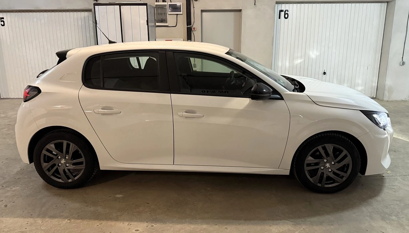 Peugeot 208  PureTech Active Business R  N1 ТОВАРЕН - изображение 8