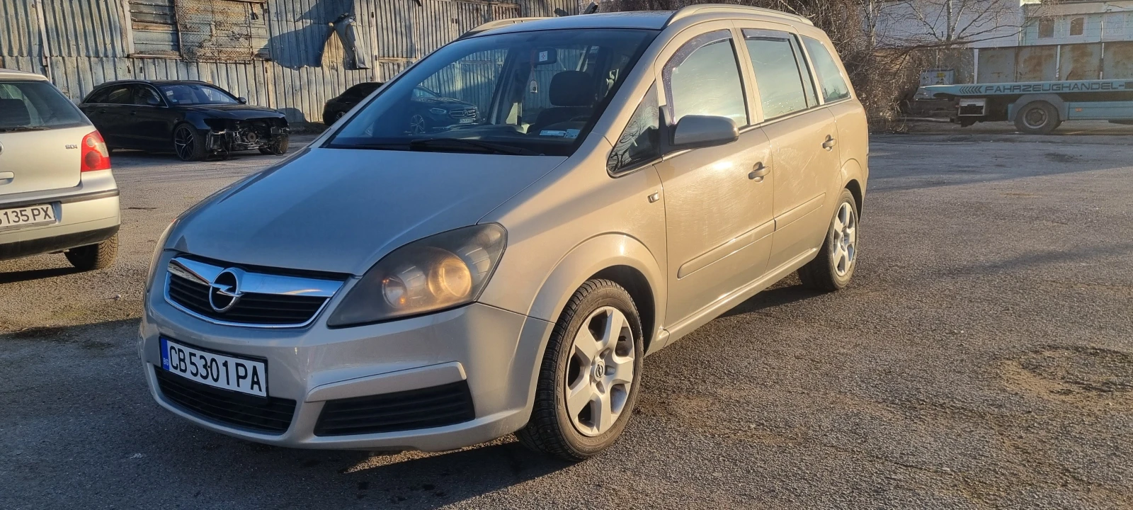 Opel Zafira Ван
