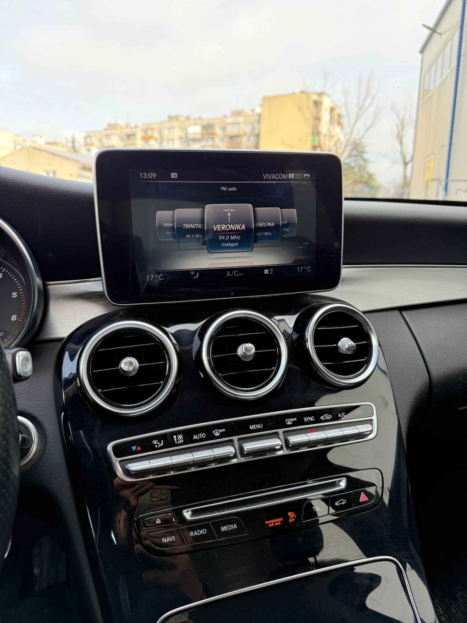 Mercedes-Benz C 220 * ПОДГРЕВ* КАМЕРА* ТОП ЦЕНА* НОВ ВНОС* , снимка 11 - Автомобили и джипове - 53831001