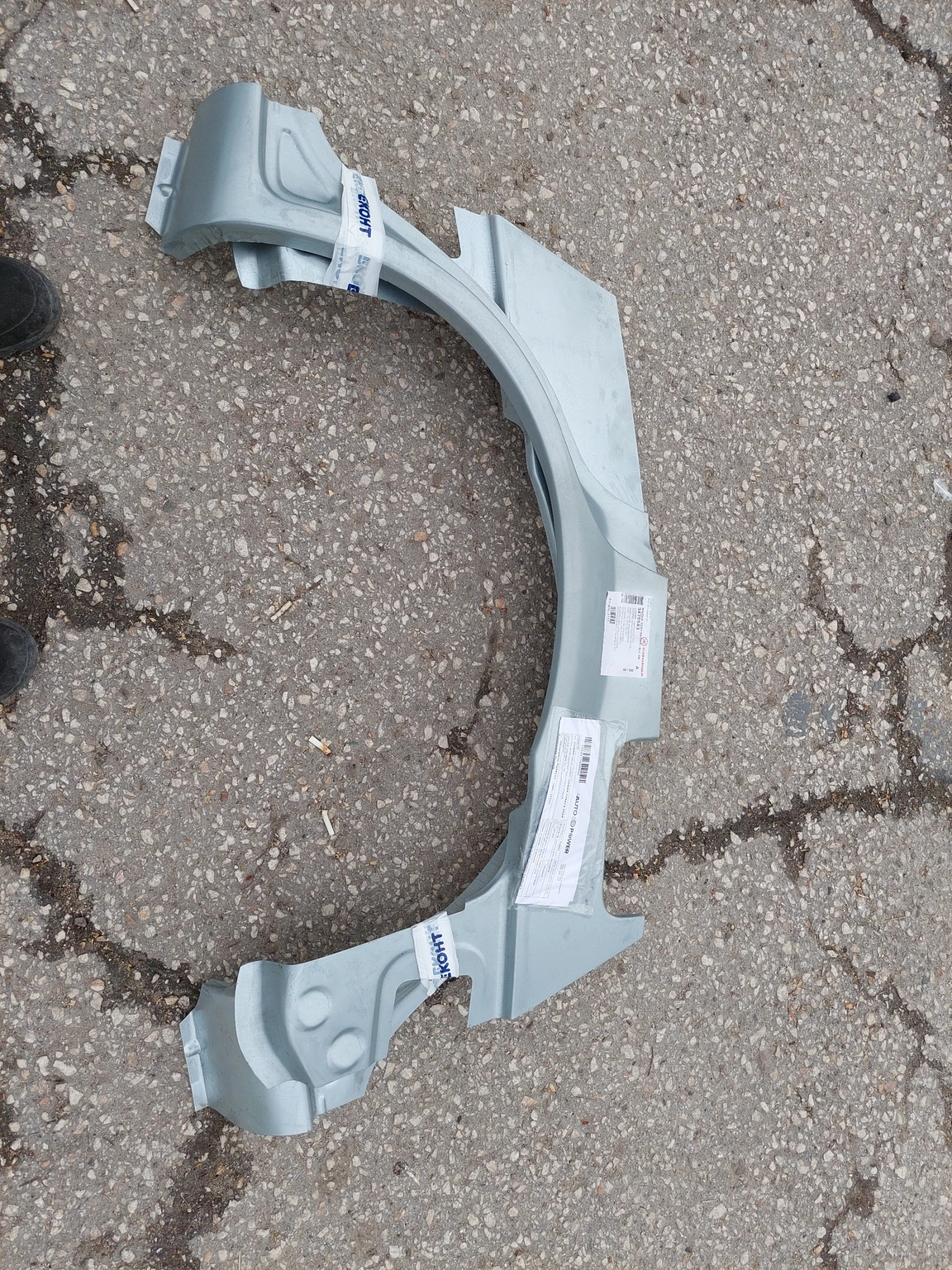 Mazda 323, снимка 8 - Автомобили и джипове - 53910901