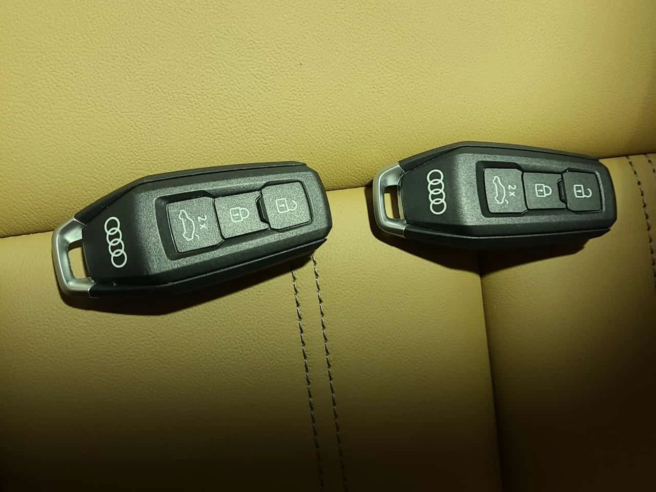 Audi A5 * PROGRESSIV * CARFAX * ОТ ПРЕДСТАВИТЕЛСТВО, снимка 8 - Автомобили и джипове - 54065649