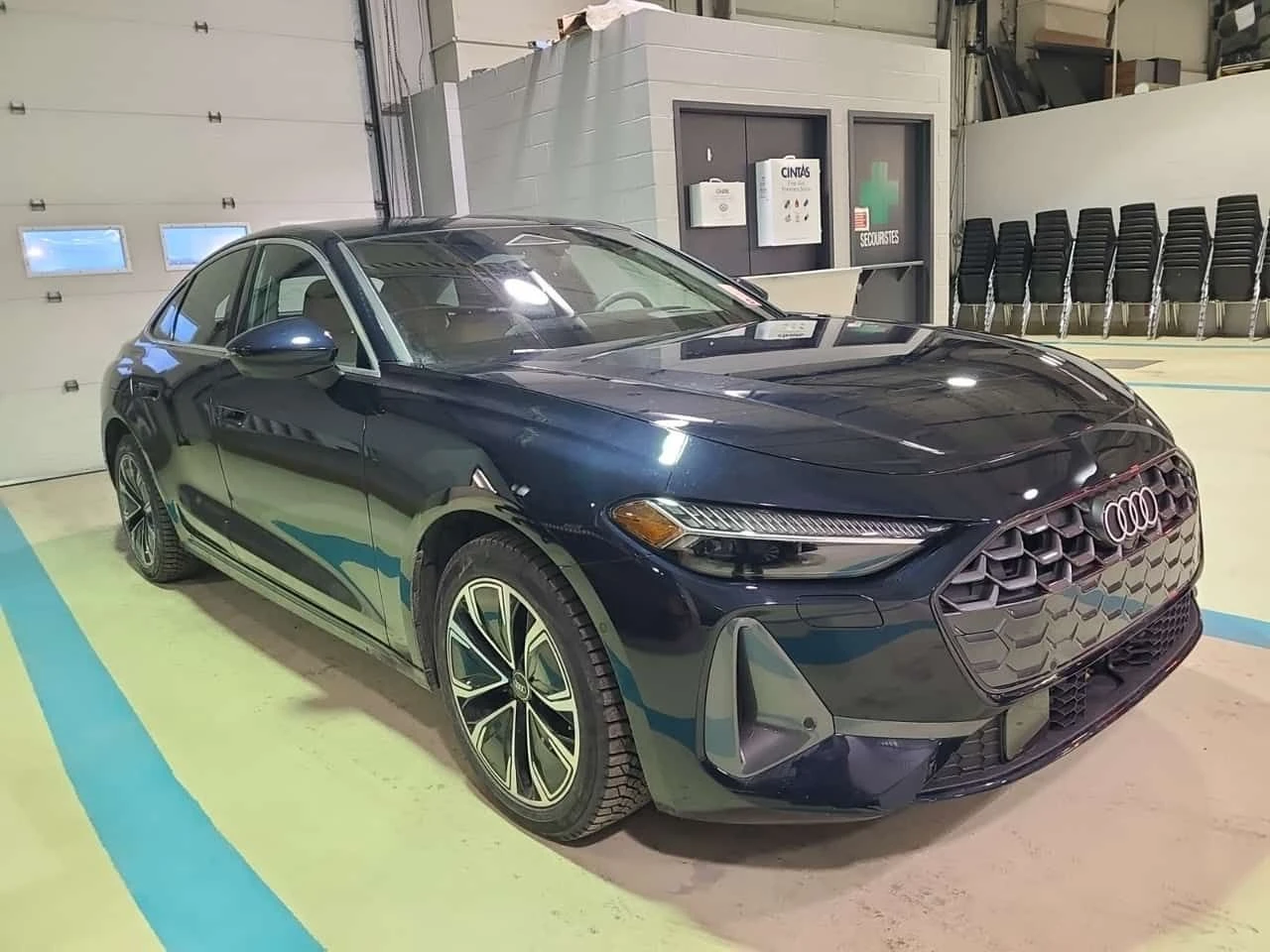 Audi A5 * PROGRESSIV * CARFAX * ОТ ПРЕДСТАВИТЕЛСТВО, снимка 2 - Автомобили и джипове - 54065649