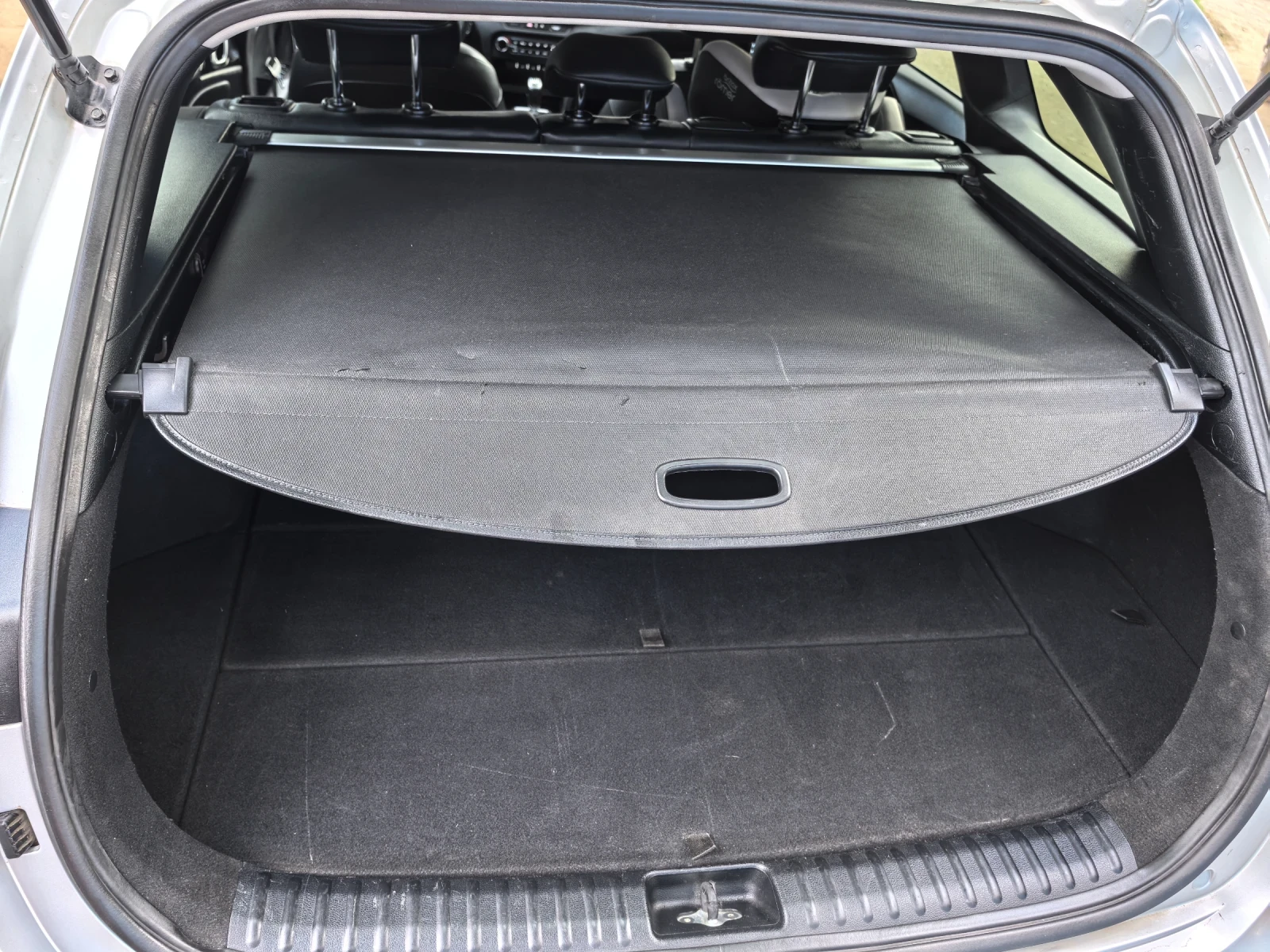 Kia Ceed, снимка 11 - Автомобили и джипове - 54306412