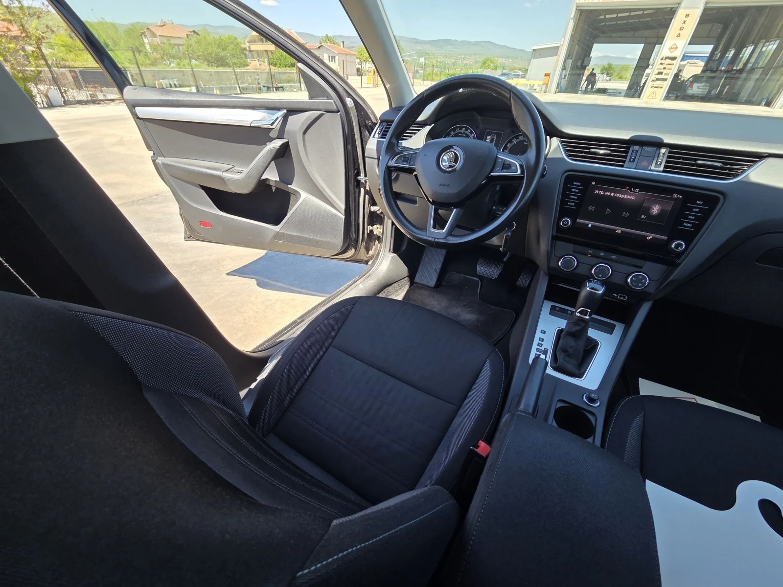Skoda Octavia 1.6 TDI AUTOMATIC  | Mobile.bg � ����������� 9
