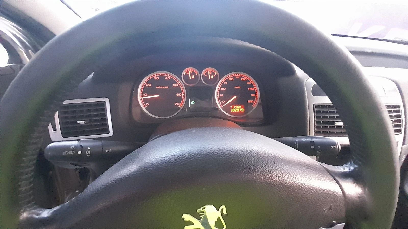 Peugeot 307, снимка 5 - Автомобили и джипове - 54967983
