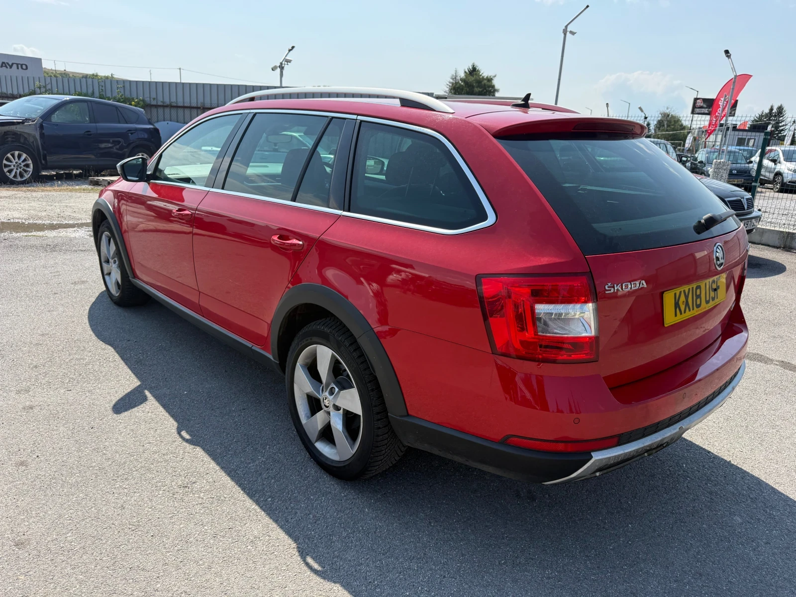 Skoda Octavia 2.0Tdi CRM 4x4 150кс Scout, снимка 6 - Автомобили и джипове - 55454644