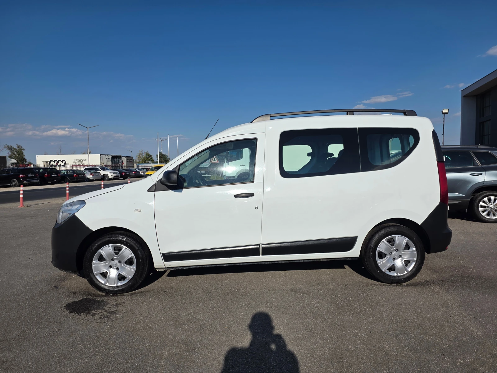 Dacia Dokker N1- 6 M/T 1.5 DCI, снимка 2 - Автомобили и джипове - 55728064