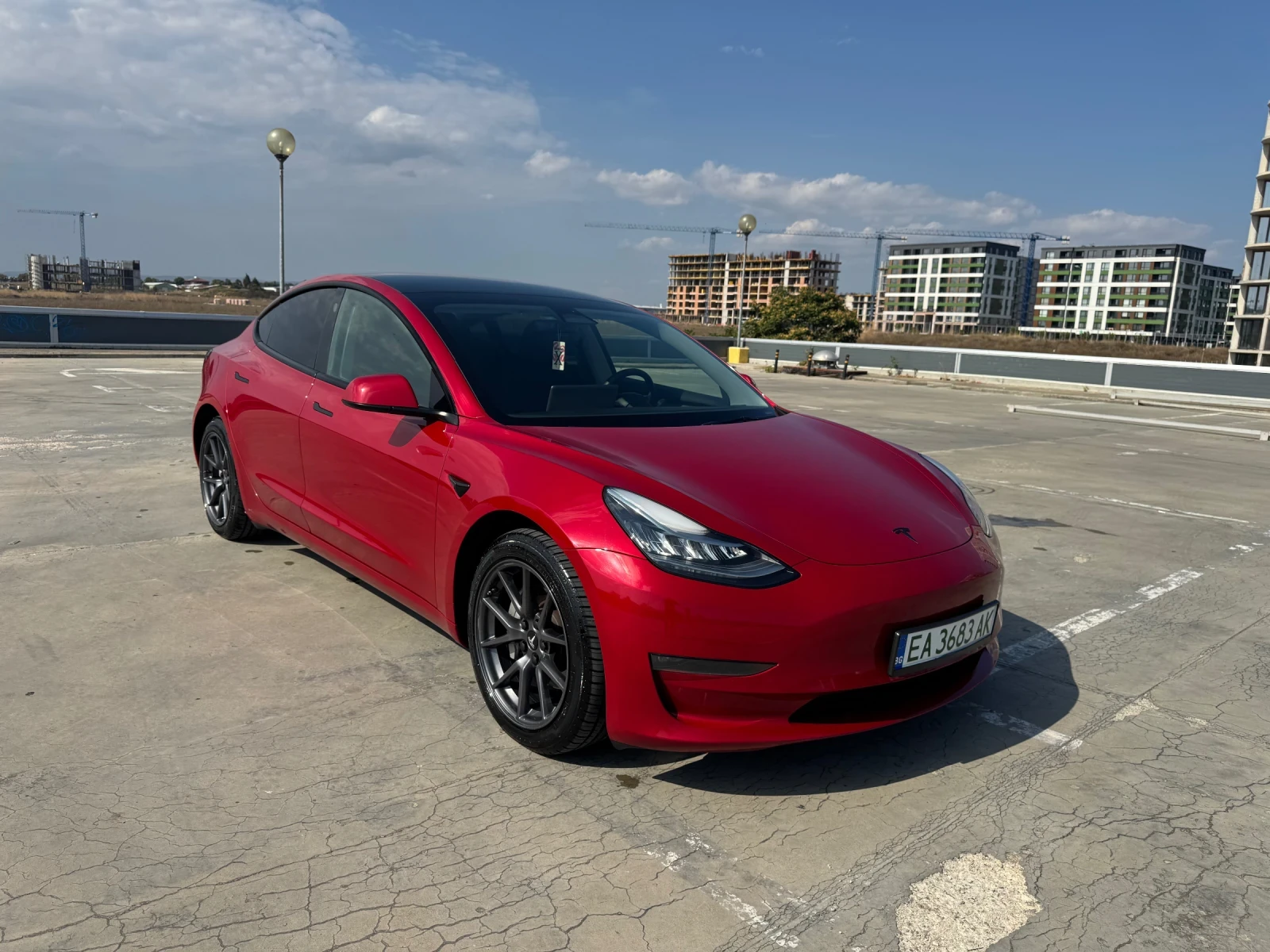 Tesla Model 3 Long range / dual motor/ facelift, снимка 7 - Автомобили и джипове - 55781365