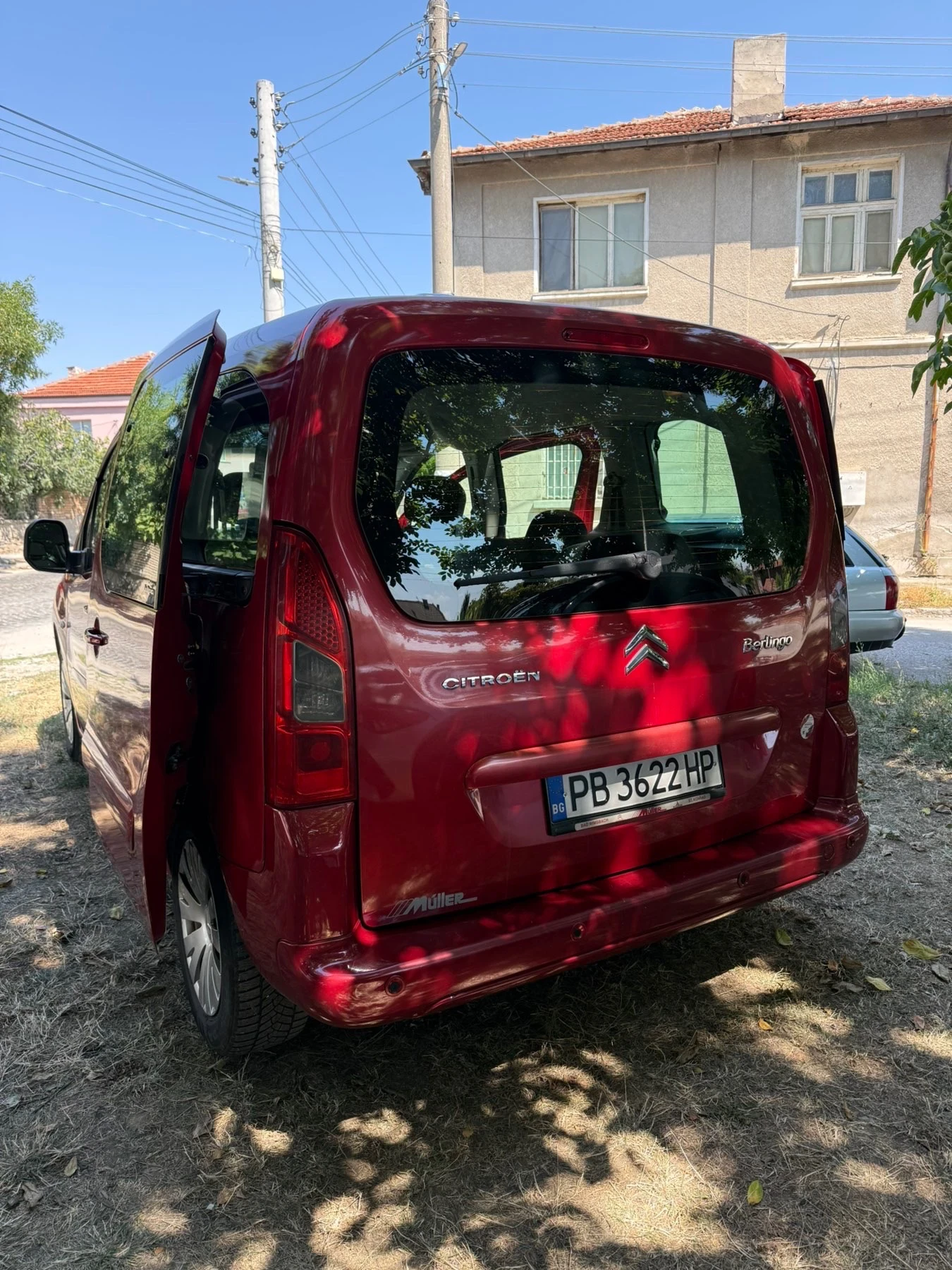 Citroen Berlingo 1.6 HDI, снимка 2 - Автомобили и джипове - 56315417