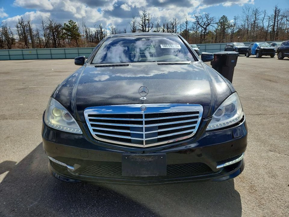 Mercedes-Benz S 550 4MATIC ПАНОРАМА| KEYLESS| HARMAN, снимка 5 - Автомобили и джипове - 56007057