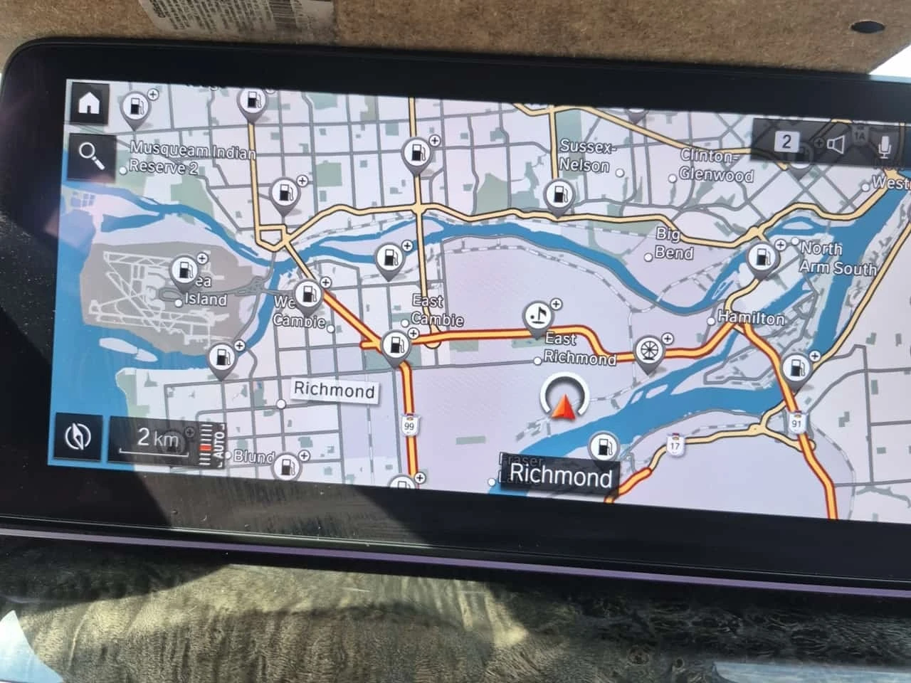 BMW 530 * XDRIVE* ПОДГРЕВ ВОЛАН* КАМЕРА* KEYLESS, снимка 12 - Автомобили и джипове - 56169141