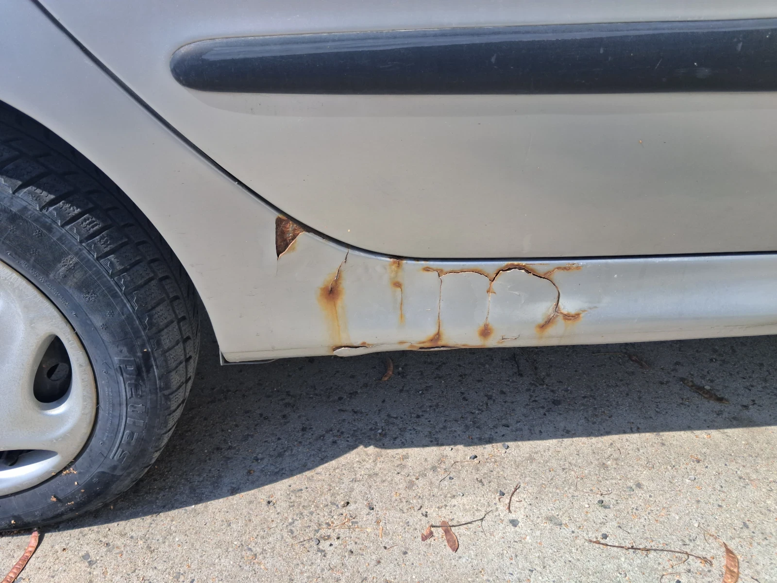 Peugeot 206 Hdi, снимка 3 - Автомобили и джипове - 56256087