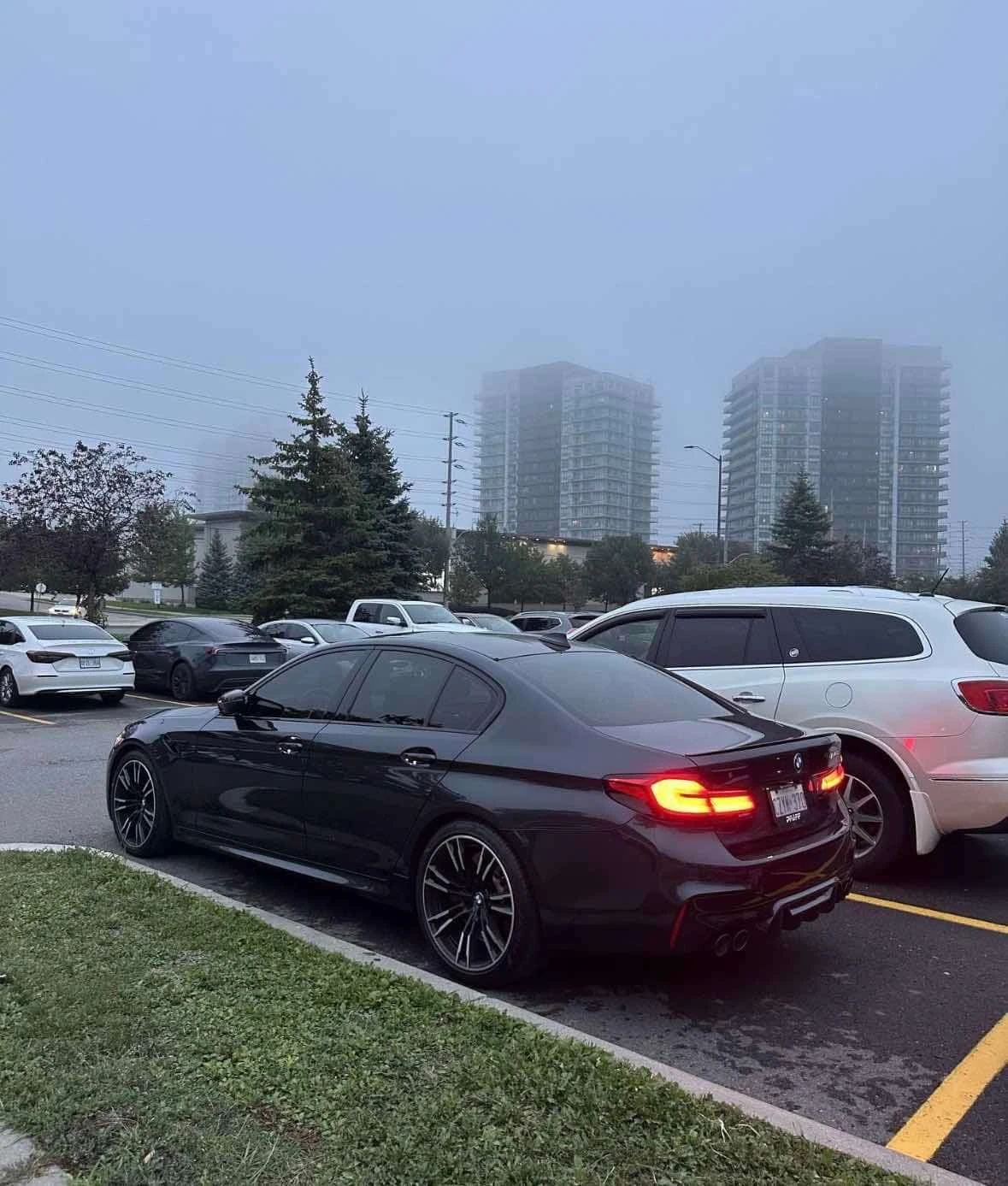 BMW M5 | CARFAX | БЕЗ ИНЦИДЕНТИ, снимка 2 - Автомобили и джипове - 56265613