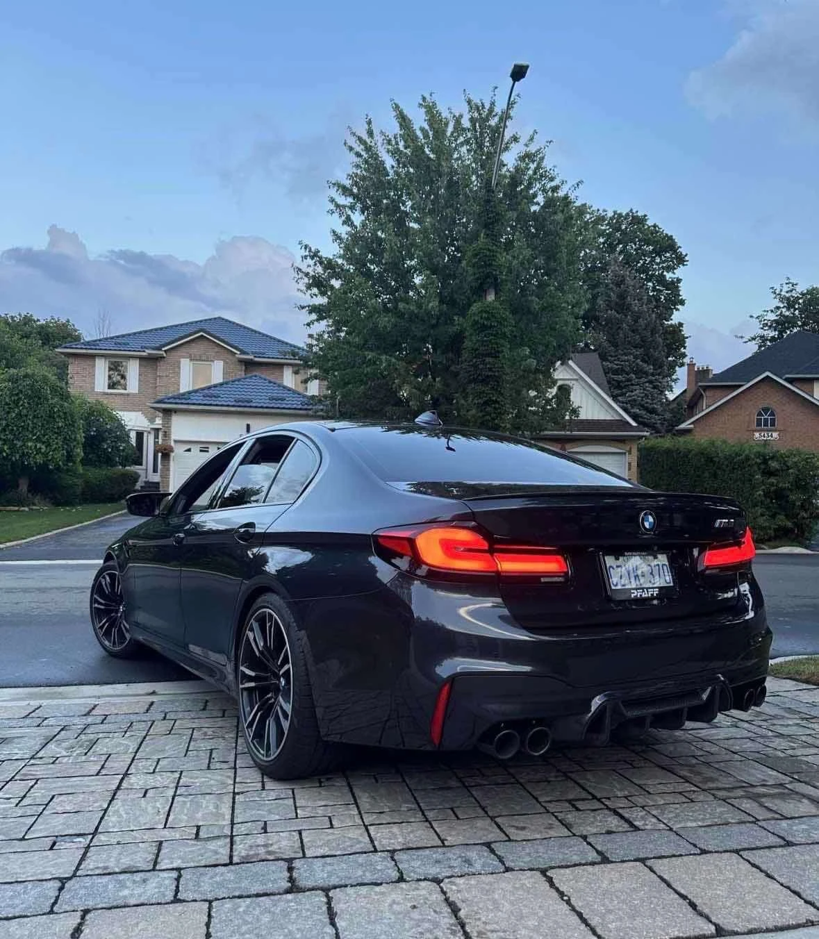 BMW M5 | CARFAX | БЕЗ ИНЦИДЕНТИ, снимка 4 - Автомобили и джипове - 56265613