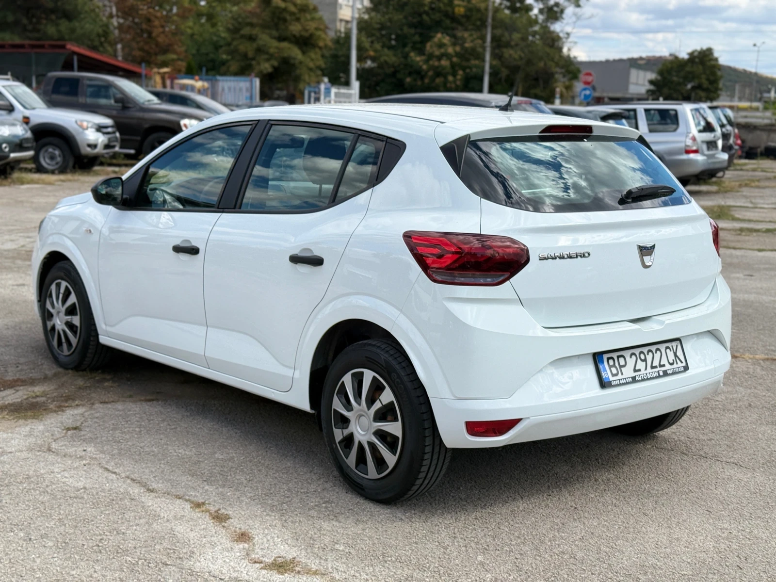 Dacia Sandero, снимка 4 - Автомобили и джипове - 56299066