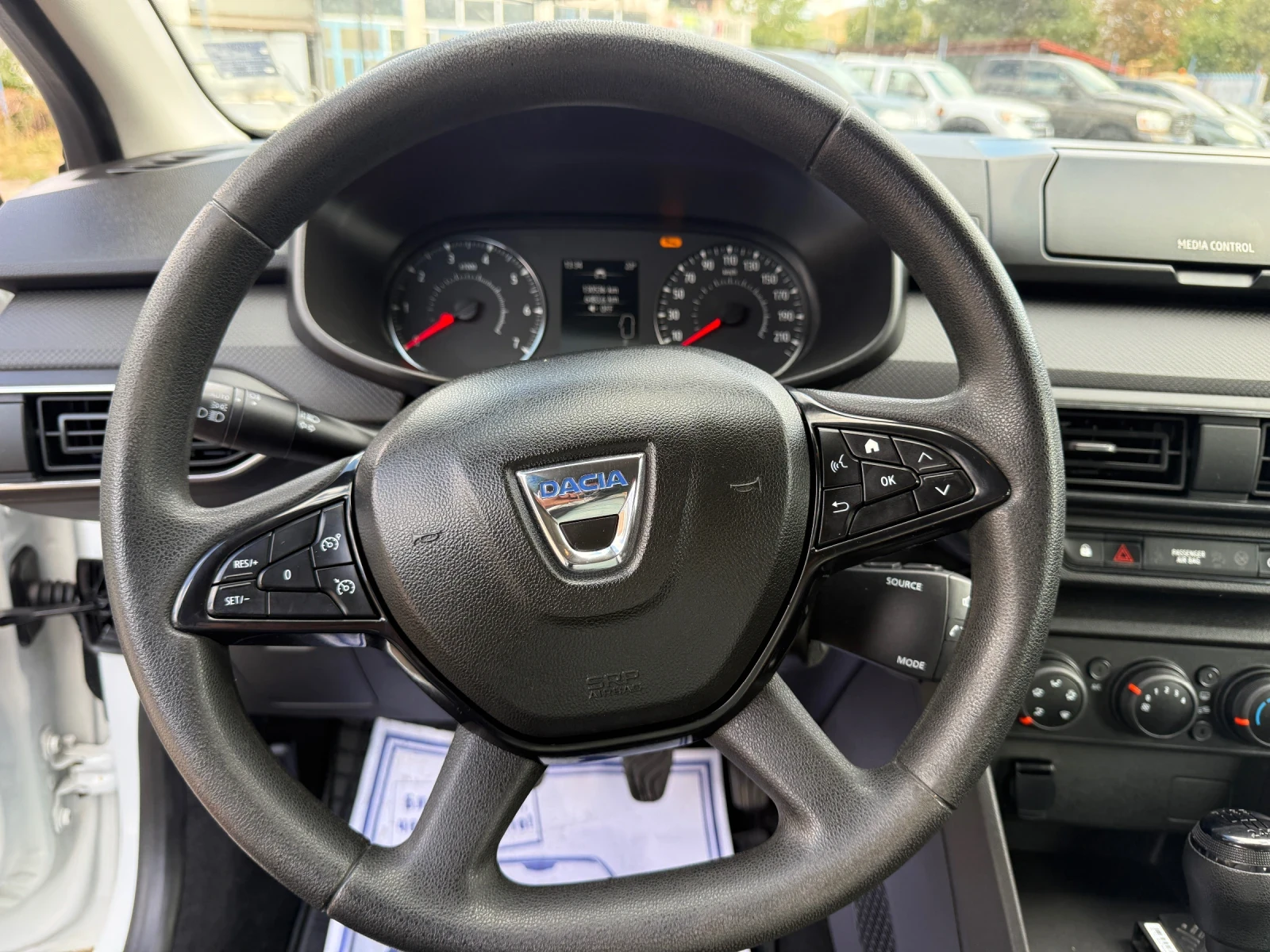 Dacia Sandero, снимка 14 - Автомобили и джипове - 56299066